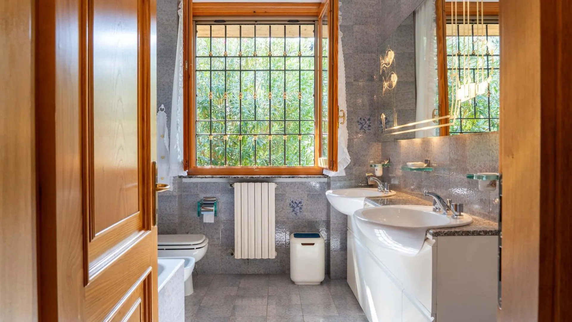 Villa Punta Sasso Manerba del Garda Olaszország