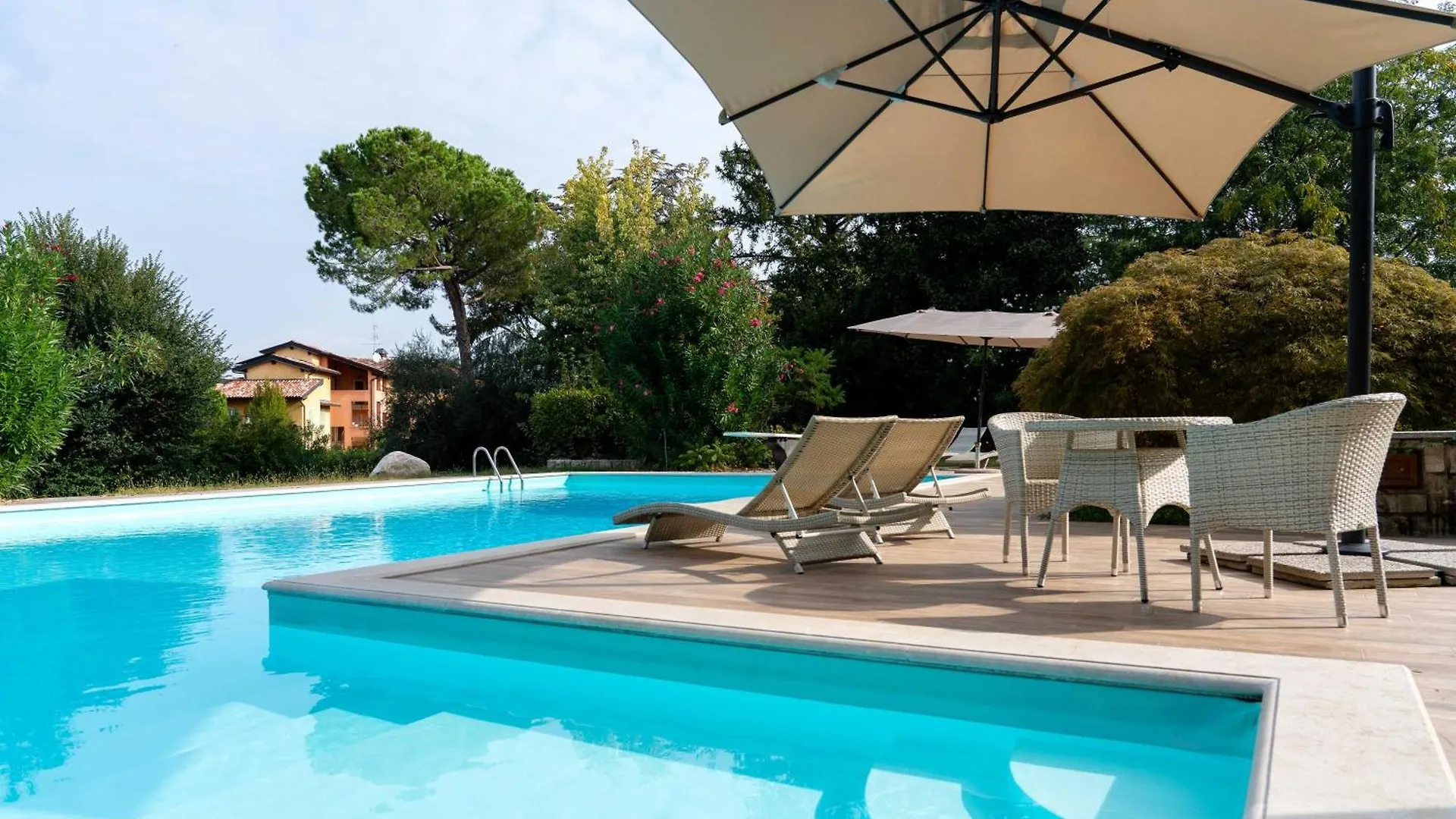 Villa Punta Sasso Manerba del Garda Italien