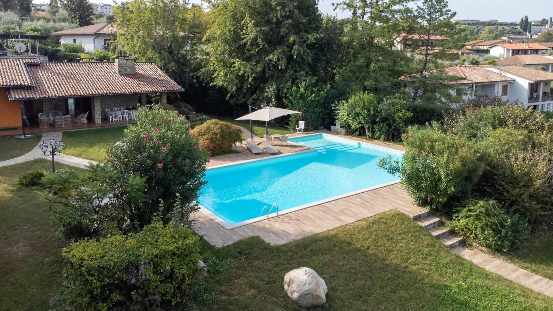 Villa Punta Sasso location